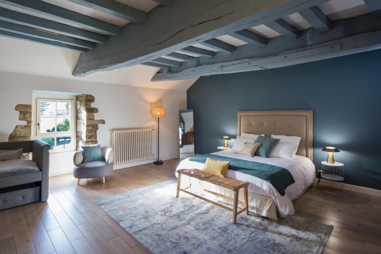 Manoir Du Vau D Arz Gites Et Chambres D Hotes Avec Piscine Malansac Eksteriør billede