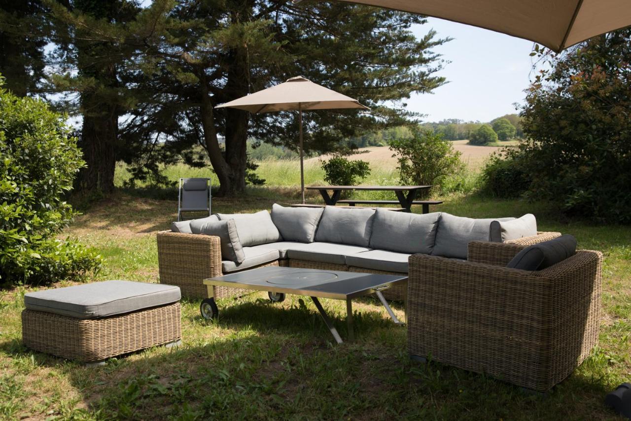 Manoir Du Vau D Arz Gites Et Chambres D Hotes Avec Piscine Malansac Eksteriør billede